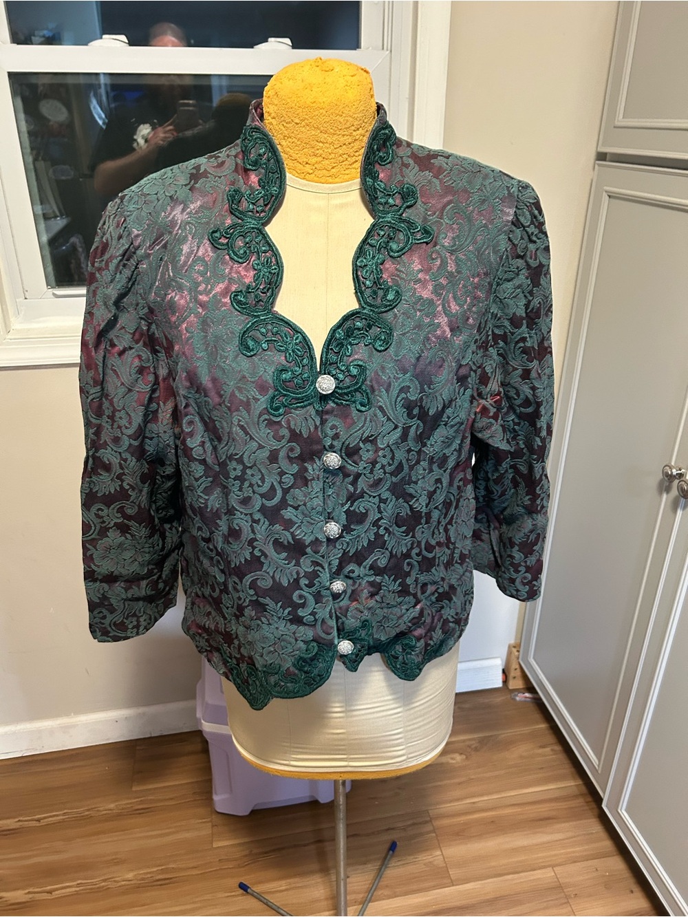 80s Vintage Elegant Green and Plum Brocade Women's Jacket Size 20